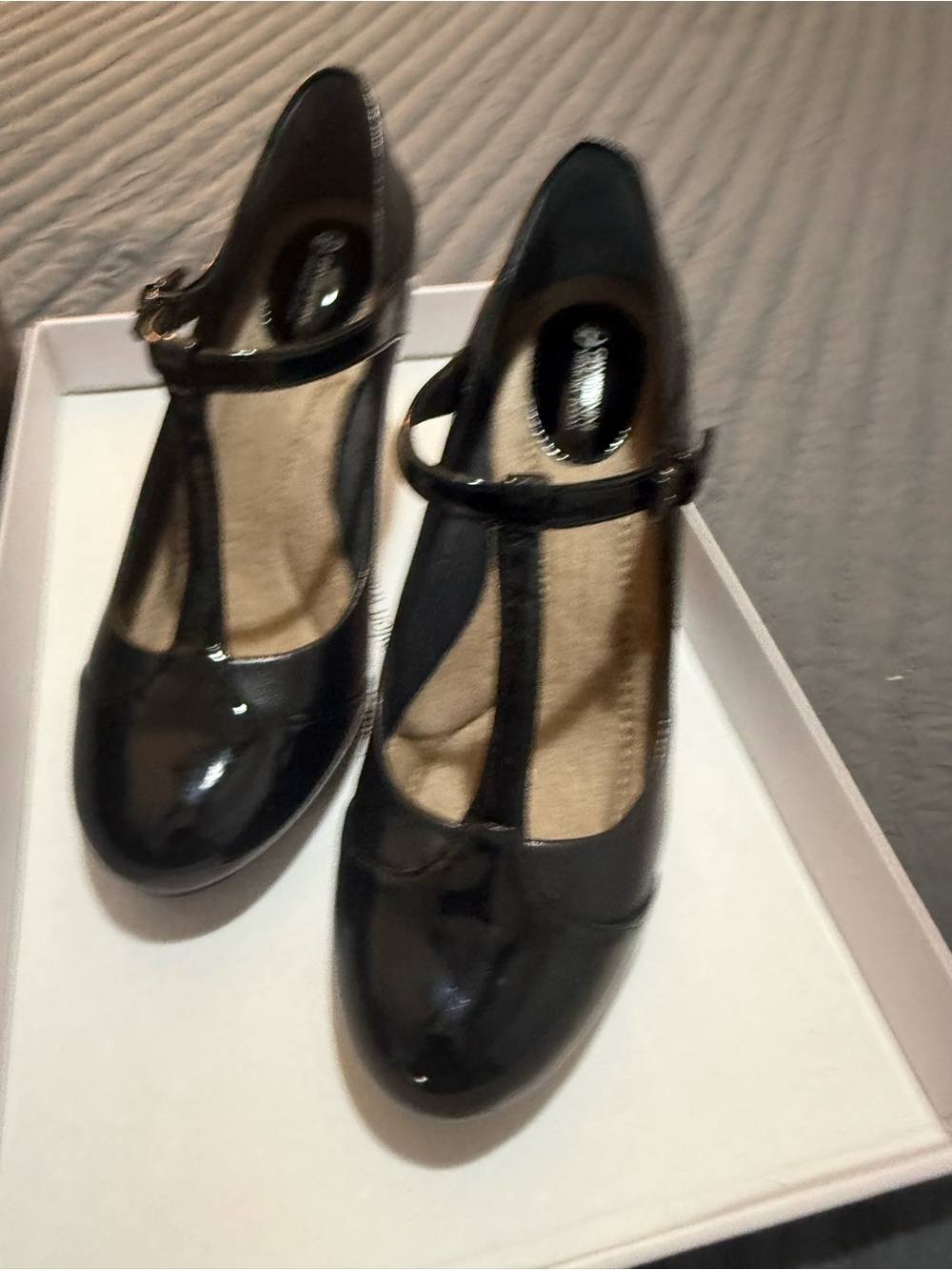 Giani Bernini Black Patent T-Strap Heels